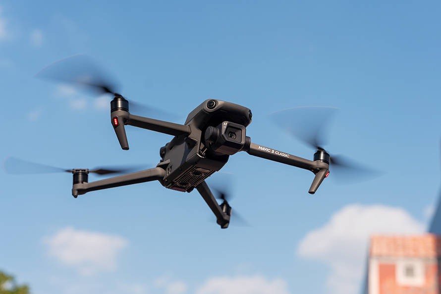 Innovative Drone Car Starter: Revolutionizing Vehicle Launch Solutions