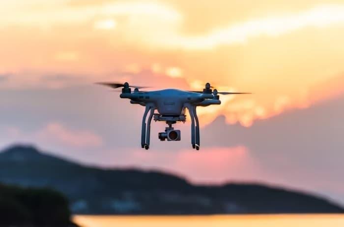 Amazon temporarily halts drone deliveries in Arizona and Texas amidst operational review