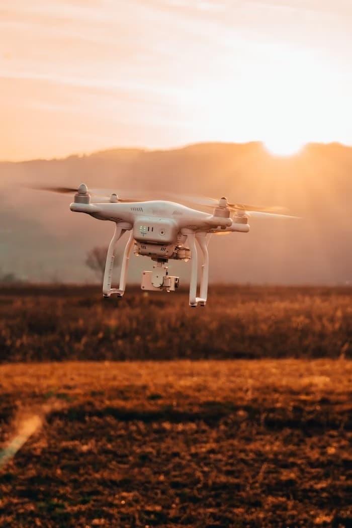 Top Tips on Choosing Drones for Starters and Easy Flying Beginners Guide