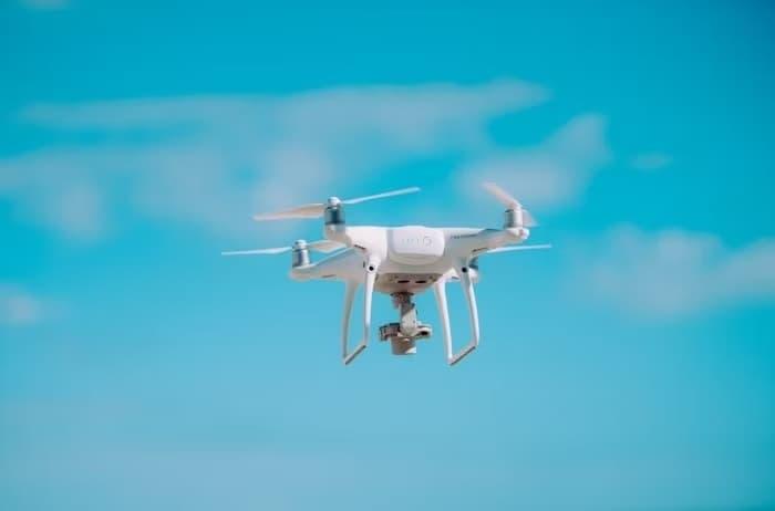 Top Benefits of Using Drones with Thermal Imaging Cameras in 2024