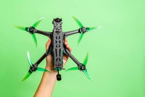 Exploring the Vivitar FlyView Drone with Camera Key Features and User Experience